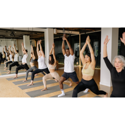 一對一私人瑜珈與團體課差在哪？十年教學經驗的真實觀察分享